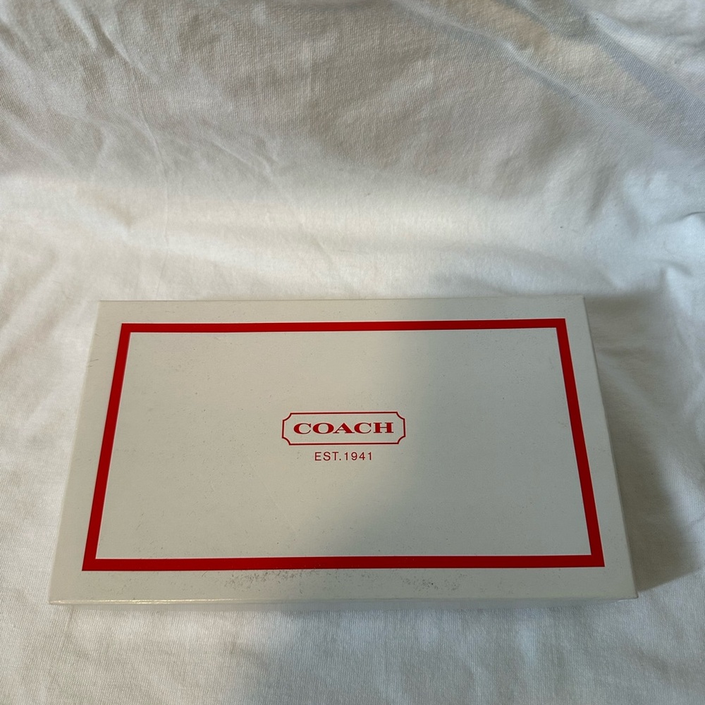 Vintage Coach Cosmetic / Wallet. Brand NEW - Picture 7 of 7
